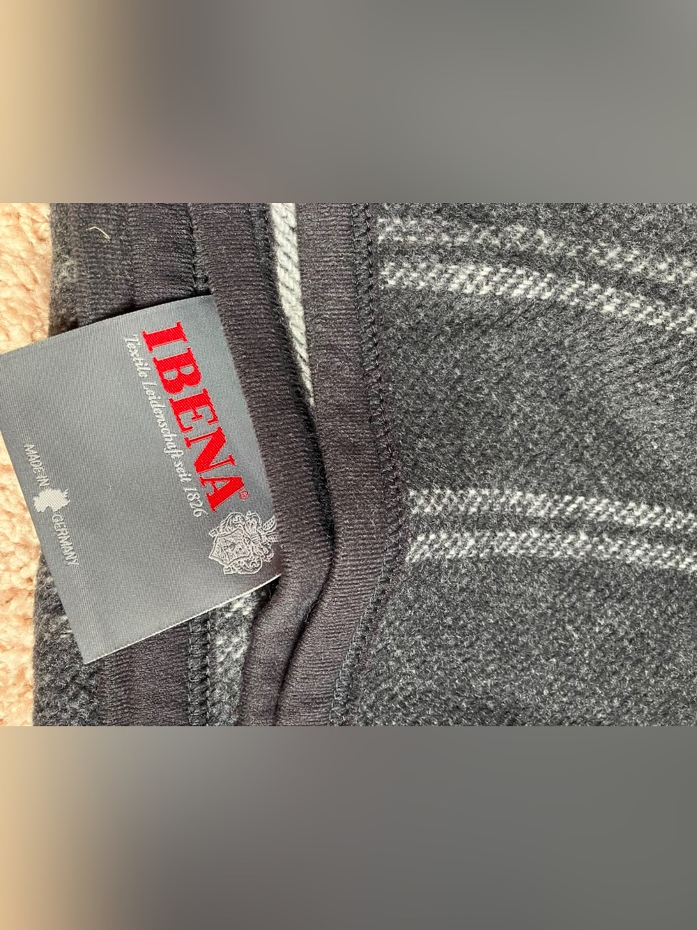 IBENA Gray Plaid Reversible Blanket with Black Trim